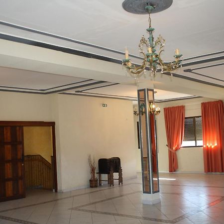 Hotel Carvajal Torrejón el Rubio Extérieur photo