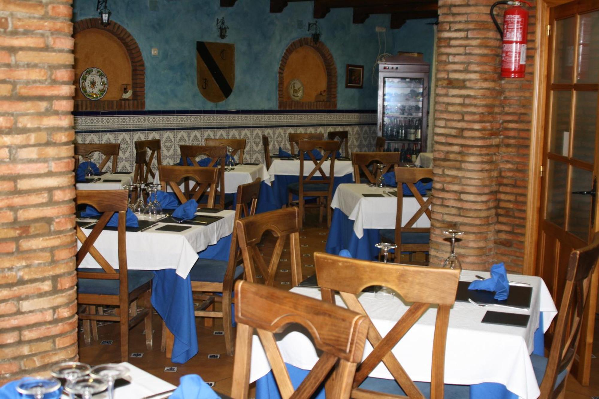 Hotel Carvajal Torrejón el Rubio Extérieur photo