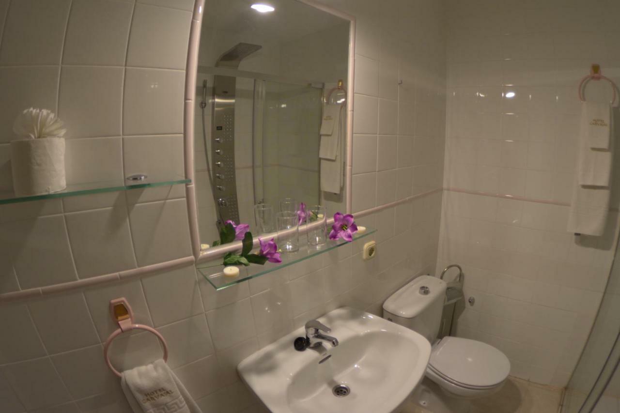 Hotel Carvajal Torrejón el Rubio Extérieur photo